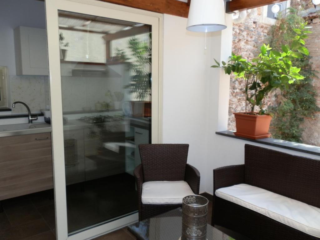 B&B Re Umberto Milazzo Bagian luar foto