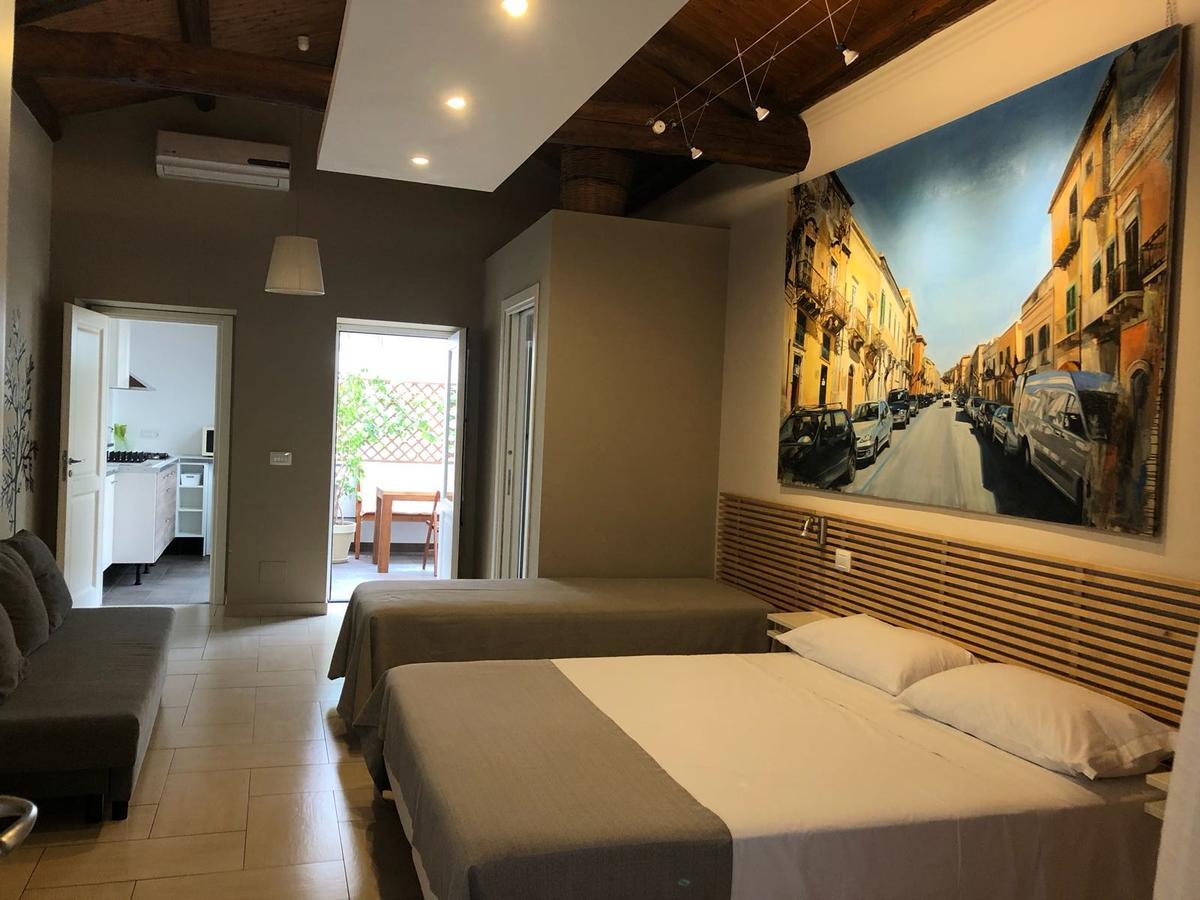 B&B Re Umberto Milazzo Bagian luar foto