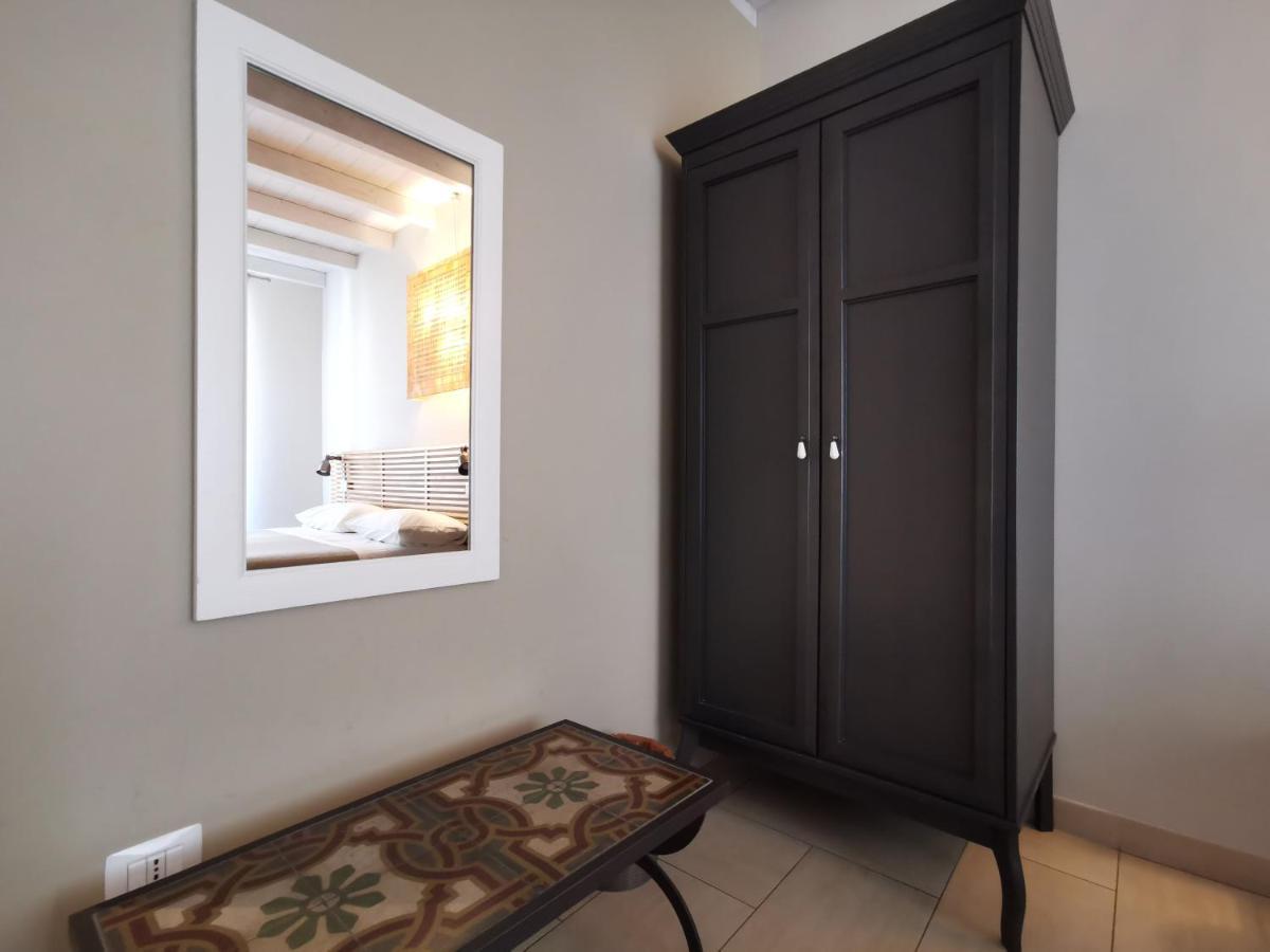 B&B Re Umberto Milazzo Bagian luar foto