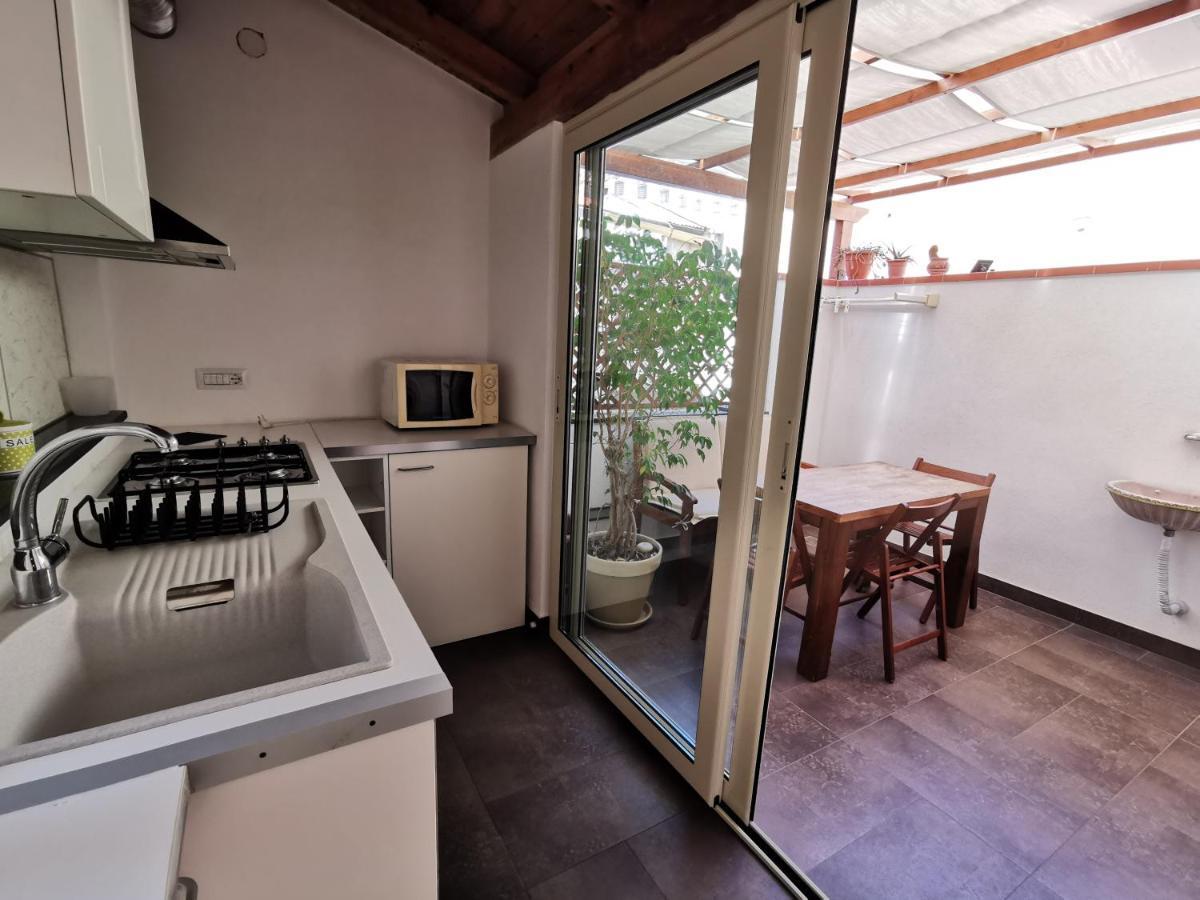 B&B Re Umberto Milazzo Bagian luar foto