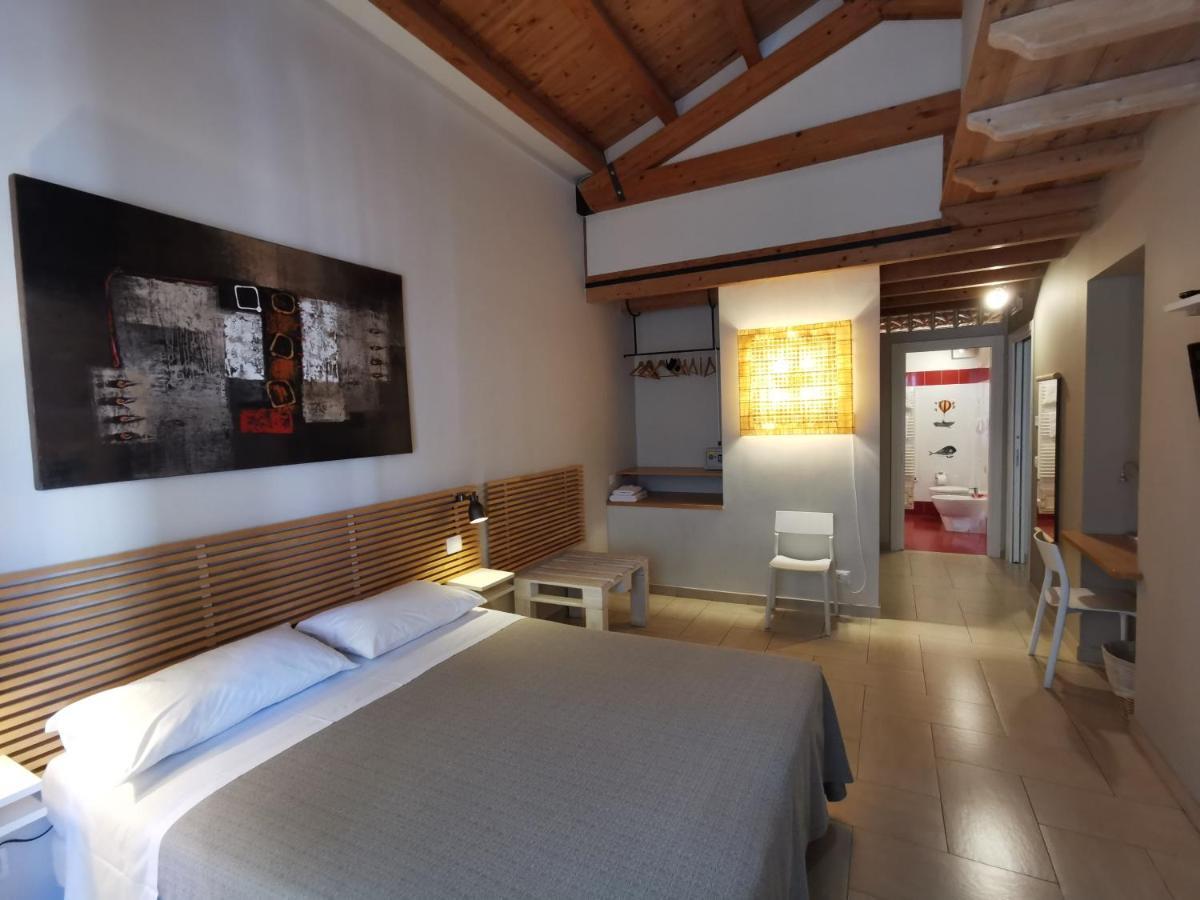 B&B Re Umberto Milazzo Bagian luar foto
